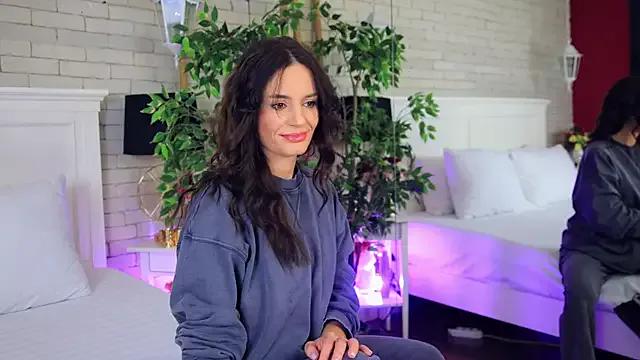 CarlaWhite on StripChat