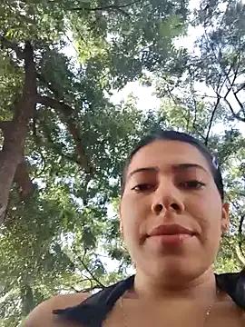 Carolina-petite — Fingers in the pussy