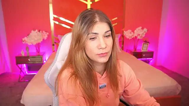 Freechat CassandraGood on StripChat