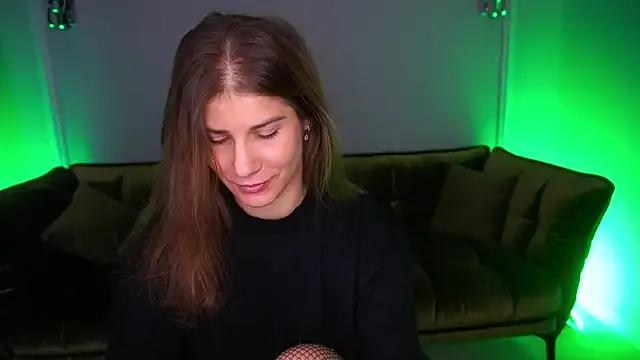 CassandraGood — dance on this hot night