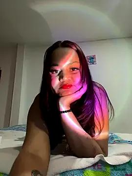 StripChat cata_bloom is Freechat cata_bloom — innocent smile