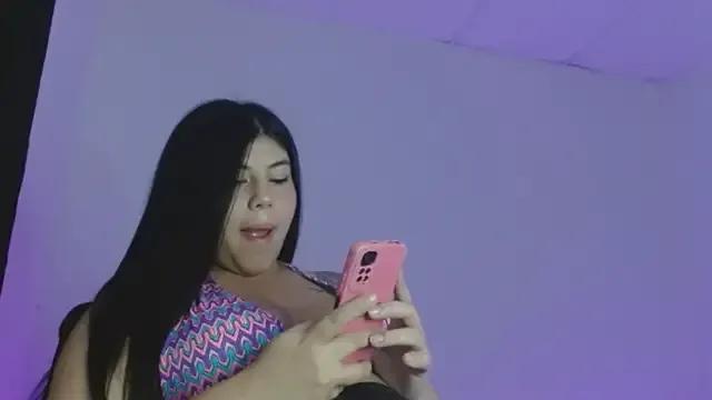 catalina_Ada on StripChat