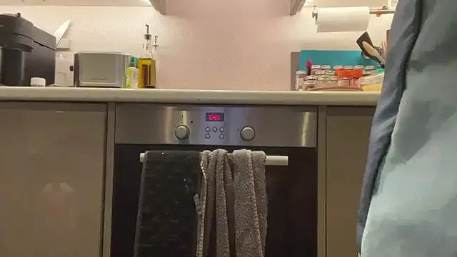 Freechat CelineLuxe on StripChat