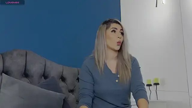 CelineMeyerr on StripChat