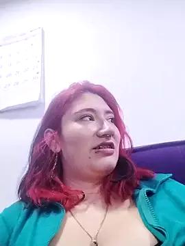 Cerecitaa02_ on StripChat 