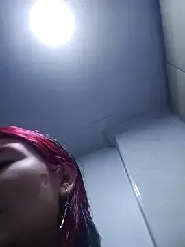 Cerecitaa02_ on StripChat 