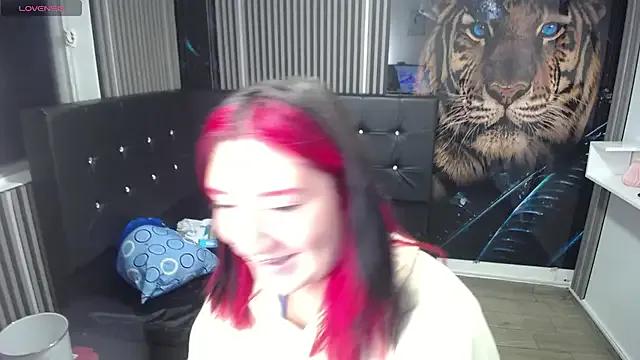 Cerecitaa02_ on StripChat 