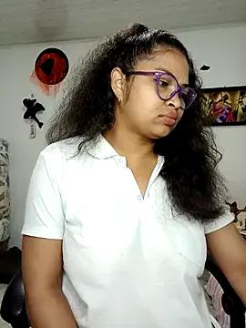 chalohott on StripChat