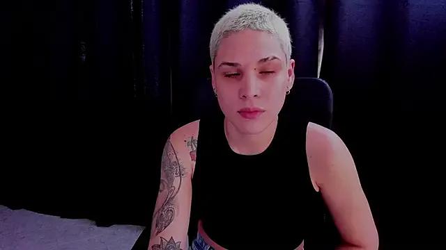 Freechat Charlee_pink on StripChat