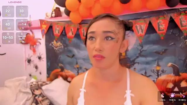 Freechat charlotte-11 on StripChat