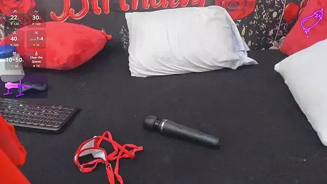 Freechat charlotte-11 on StripChat