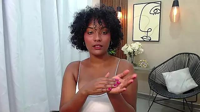 Freechat Coral_Lise on StripChat