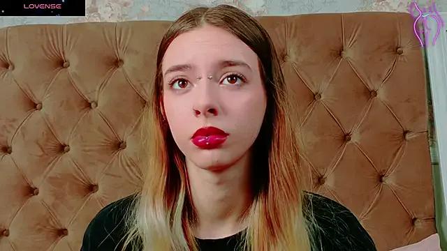 CoraVex — Group on StripChat