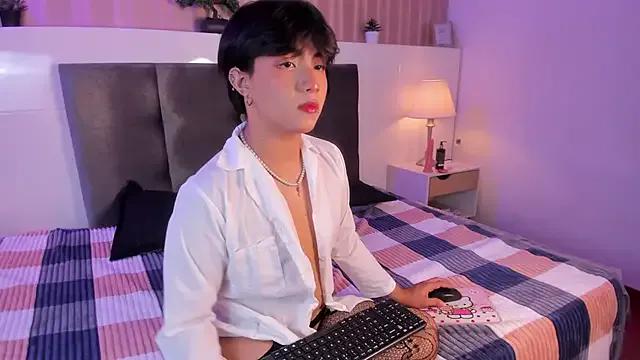 Freechat Creamy_Angelo on StripChat