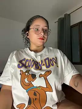 CurlyGirl_1 on StripChat