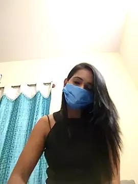 Freechat Curvyqueenz on StripChat