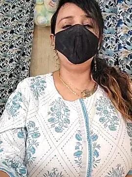 Freechat cute-tanvi on StripChat