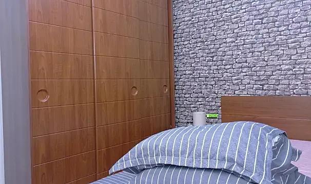 CuteBlondeMe on StripChat