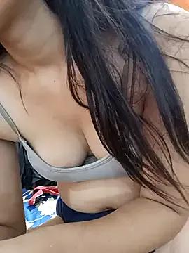 CuteSarikaLIVE on StripChat