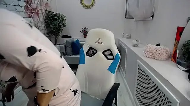 Cutie_Asya on StripChat