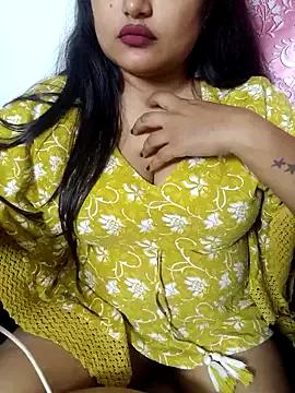 Cuty-Lina — Strip tease