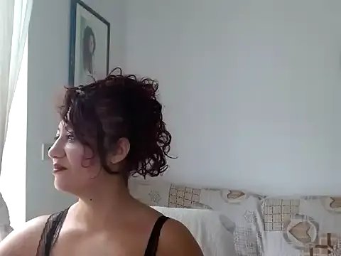 Freechat danasantoreal on StripChat