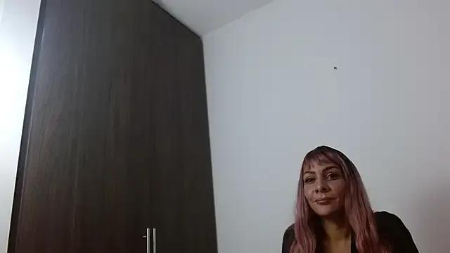 Freechat dasha_naughty on StripChat