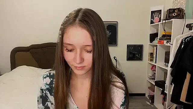 Freechat Denny_Yorgeritai on StripChat