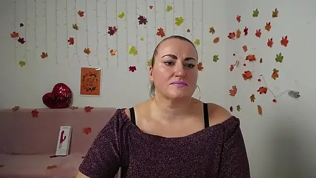 Freechat DianaMGG on StripChat