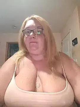 StripChat diosacurvy1984 is Freechat diosacurvy1984 — Follar coo con dildo