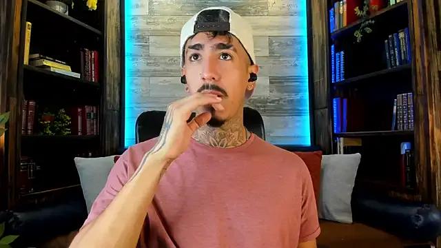 Freechat Donovan_Desmond on StripChat