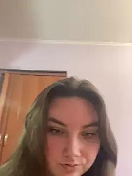 Dreamyblushfairy on StripChat