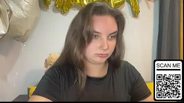 Dreamyblushfairy on StripChat