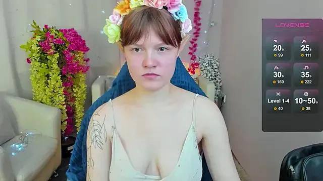 Freechat DreamyLuna on StripChat