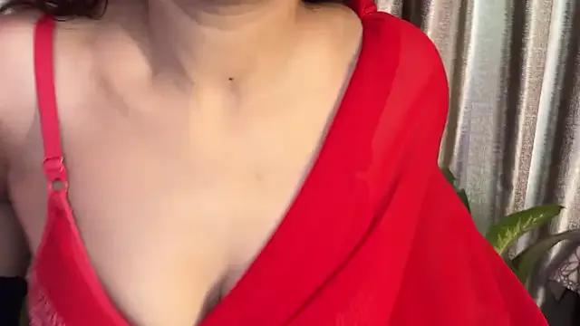 Freechat Eeraa_ on StripChat