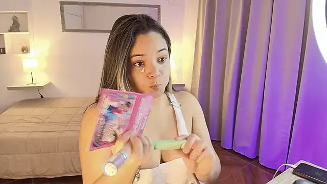 Freechat elli_snow1 on StripChat