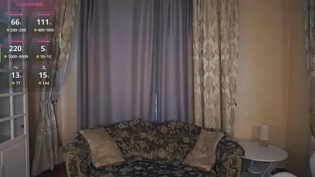 ElliRusk — help me cum