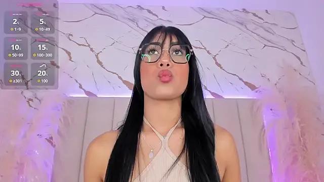 Avatar of Elody_rousse