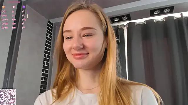 Private ElvinaRose on StripChat