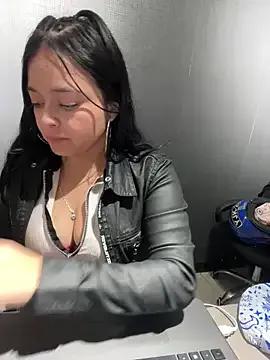 Private Emily_Rivers_ on StripChat