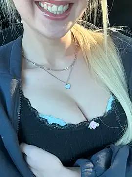 StripChat emilypeperoni is Private emilypeperoni — Slap Ass 5times