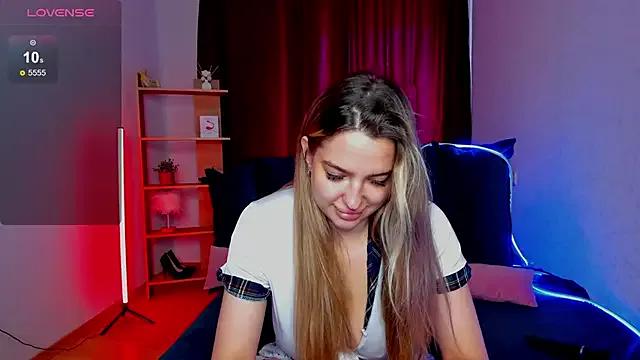 Emma__Ross on StripChat 