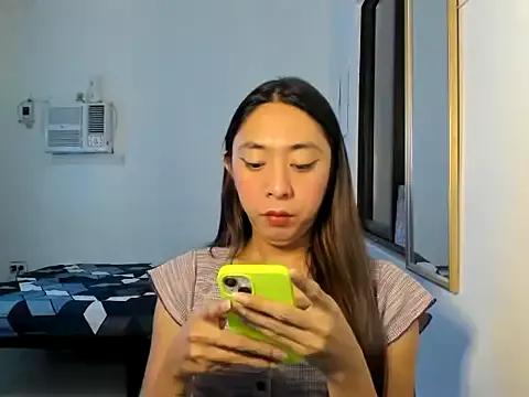 ErikaJayne4u on StripChat