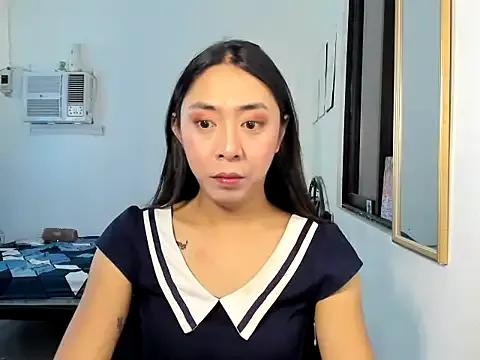 ErikaJayne4u on StripChat