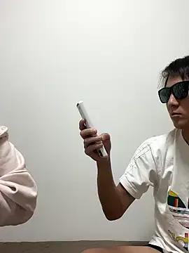 Group erokami36 on StripChat