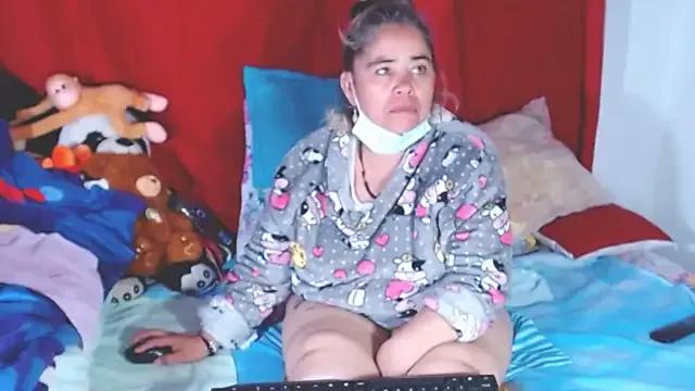 Freechat estrellita_fugaz16x on StripChat