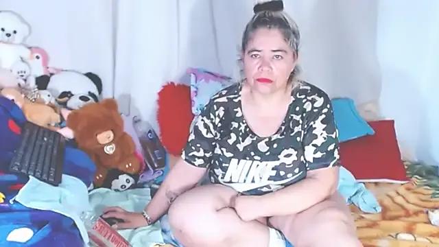 Freechat estrellita_fugaz16x on StripChat