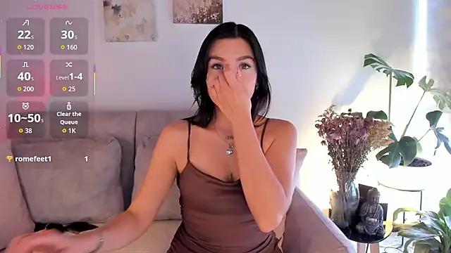 Freechat Estrer_collins on StripChat