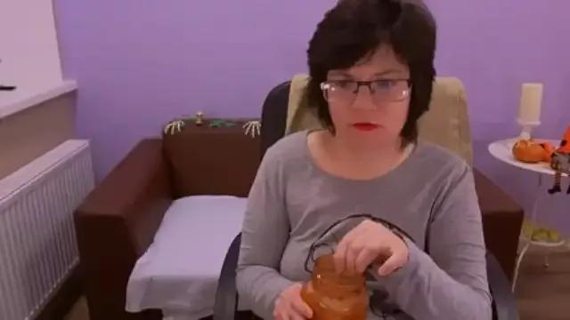 Freechat EverlyRays on StripChat