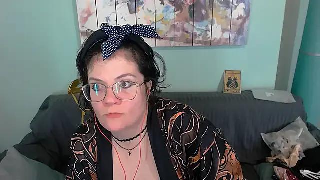 Freechat EverlyRays on StripChat